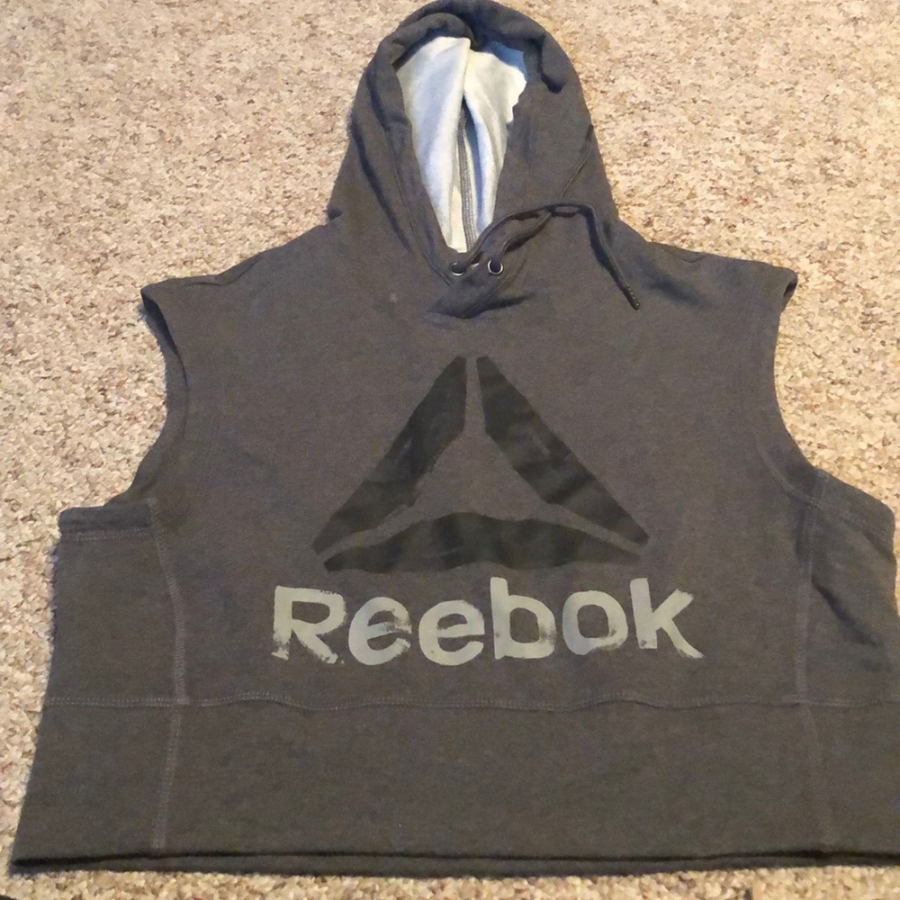 Cropped Reebok Hoodie